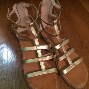 Seychelles size 8 gold gladiator sandals